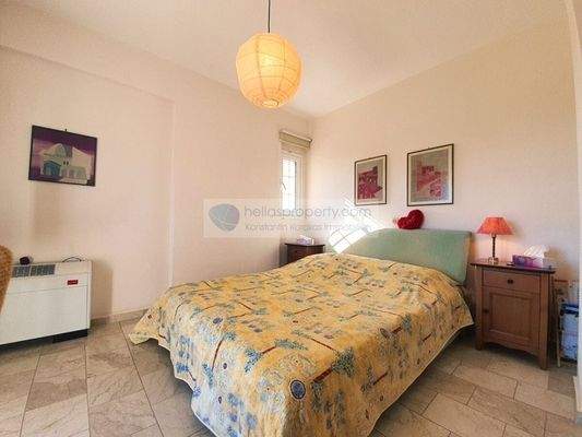 048238fddd324259abf4b9ae068c3775-original