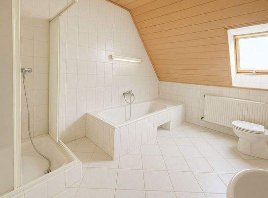 Badezimmer DG