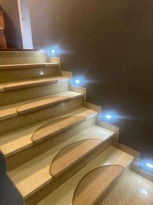 Treppe zum Obergeschoss