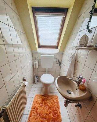 Gäste-WC im Dachgeschoss