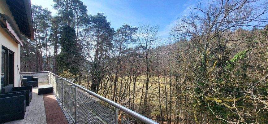 Fernblick ins Grüne