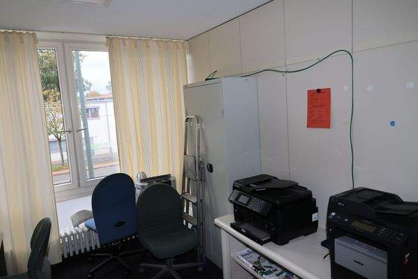 Büro3.JPG