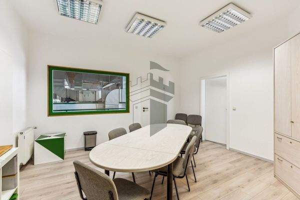 Produktionshalle - Fensterbau