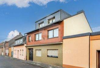 Außenaufnahme Vorderhaus