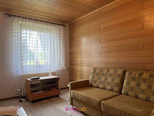 Im Erdgeschoss: ein Schlafzimmer