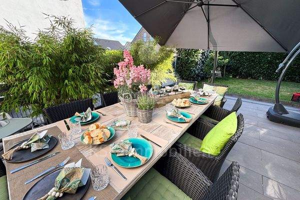 Gartenfoto im Sommer