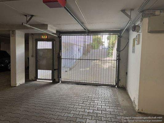 Garageneinfahrt 