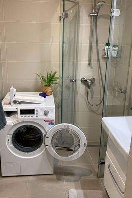  Badezimmer Ansicht II