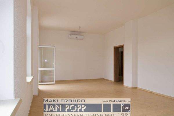 Wohnzimmer-Balkon-Diele