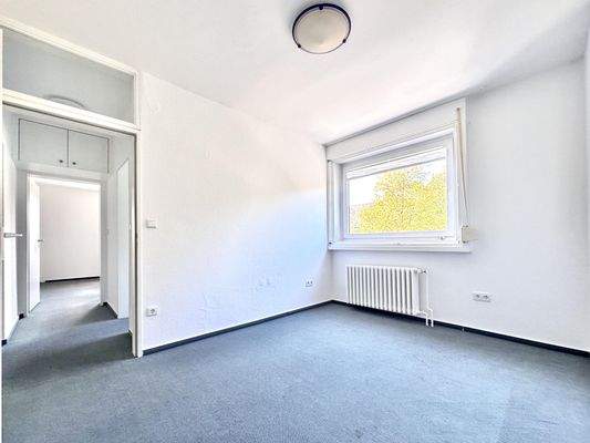 Kind 1 / Arbeitszimmer