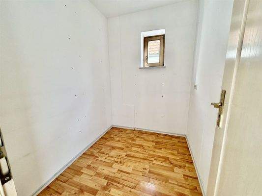 Praktischer Abstellraum im EG