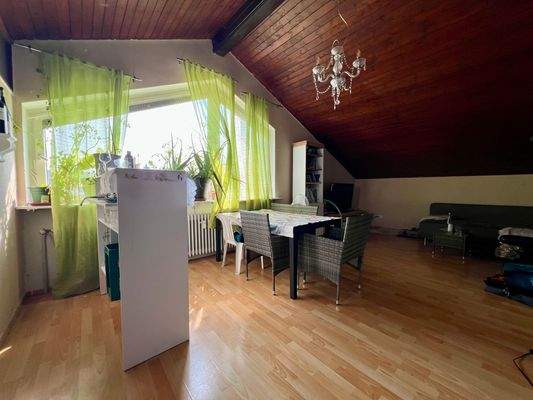 Wohn- und Essbereich