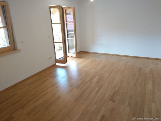 Zimmer mit Balkon