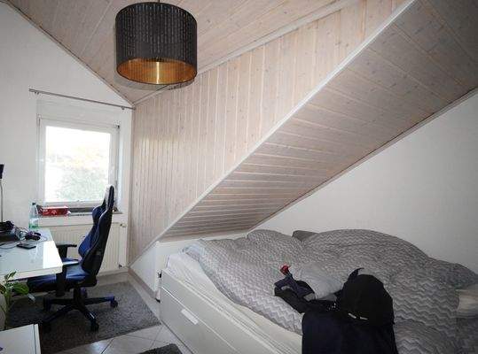 Eltern Schlafzimmer.JPG