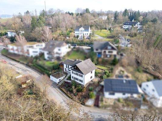 Familienfreundliches Zweifamilienhaus in Lebach