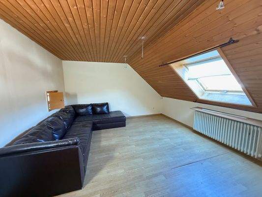 Wohnzimmer Wohnung DG