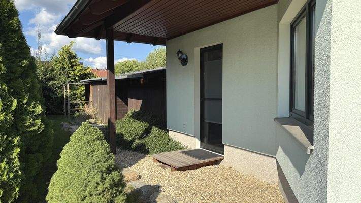 Platz für eine kleine Terrasse