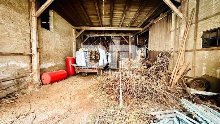 Zufahrt 2 Innenhof / Scheune