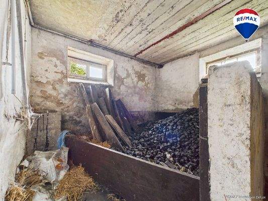 REMAX Immobilien DeLux Einfamilienhau Keller Ballweiler Mark Borowicz