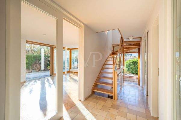 lichtdurchfluteter Flur