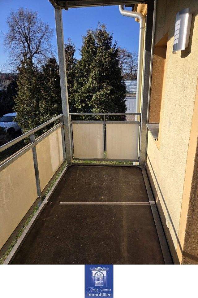 Wohlfühlwohnung mit großem Balkon und Tageslichtbad mit Dusche! - Photo 4