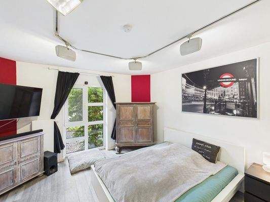 großes Schlafzimmer