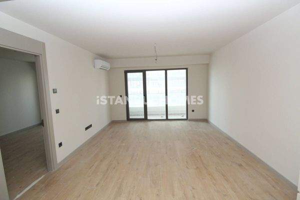 1-Bedroom Apartment in a Complex with Rich Amenities in Istanbul