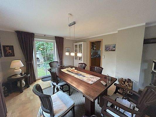 Essbereich an Küche angrenzend