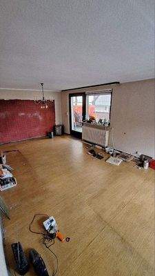 Nochm. Zimmer im 1. OG mit Durchgang zur Dachterra