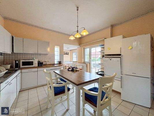 Teilansicht Küche, EBK. 1. OG-links