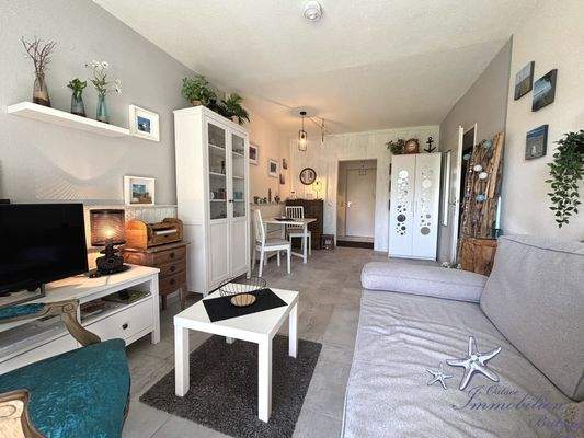 Heller Wohnbereich 1.1