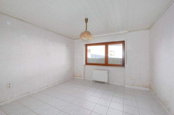 Haus rechts: Zimmer EG