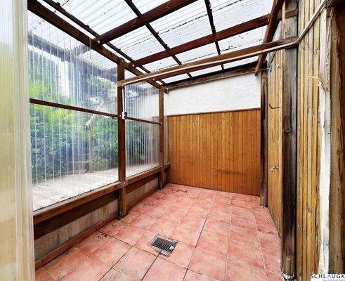 Außenterrasse im UG