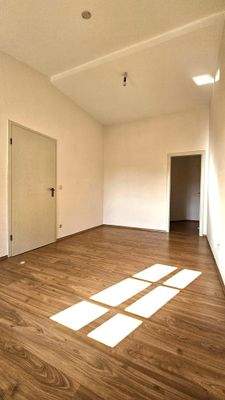 Schlafen Ansicht I mit Zugang zur Ankleide