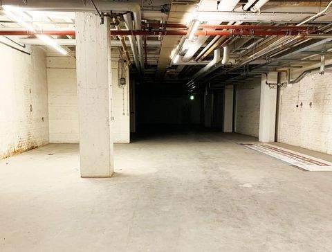 Saarbrücken Halle, Saarbrücken Hallenfläche