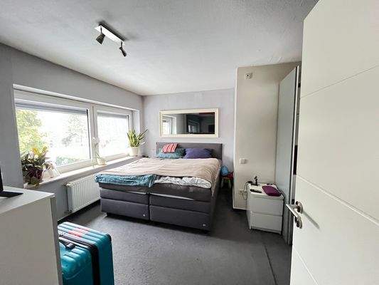 WG 1 OG Elternschlafzimmer.JPG