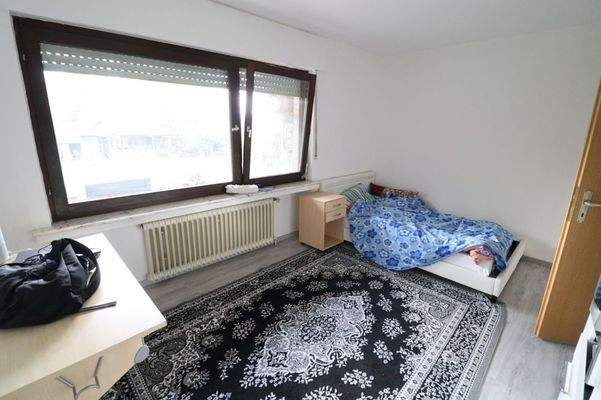 Schlafzimmer 2 Gartengeschoss