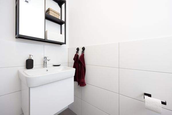 05_120 m_ Wohntraum Gäste WC