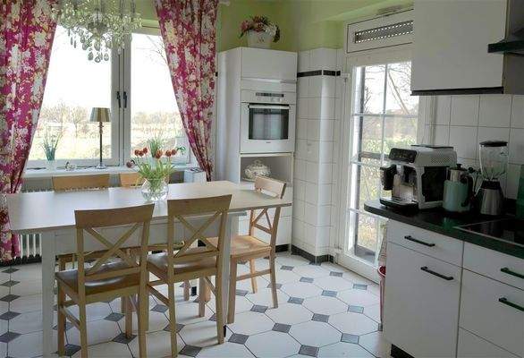 Küche / Ost Terrassentür 