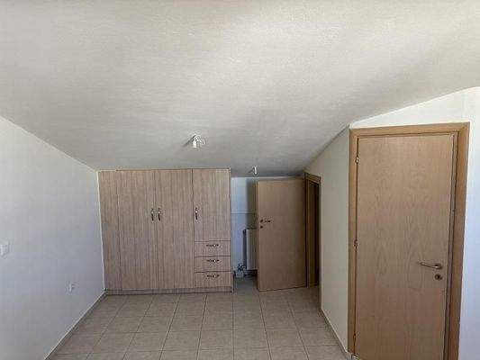 Kreta, Rethymno: 4-Zimmer-Apartment mit Meerblick und Dachterrasse zu verkaufen