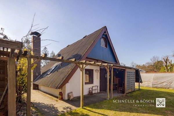 Überdachter Eingangsbereich