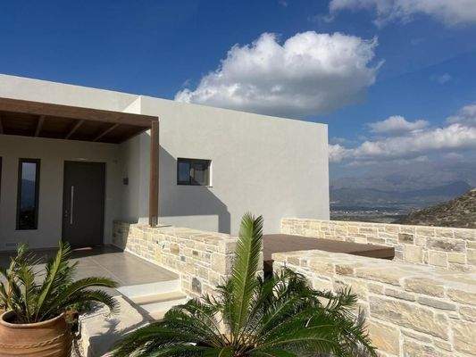 Kreta – Moderne Villa mit Meerblick und Swimmingpool in Kamilari zu verkaufen