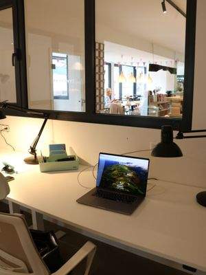 Schreibtische, 160x90 cm