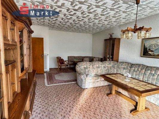 Wohnzimmer mit Essecke