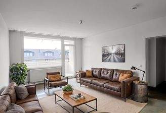 20250805_115110259_iOS_vs