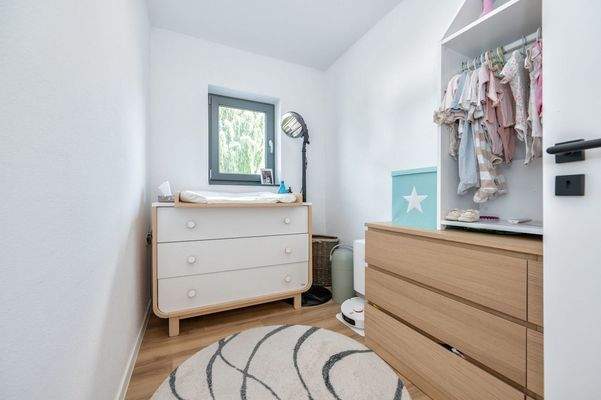 Kinderzimmer / Büro OG