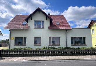001-Straßenansicht.jpeg