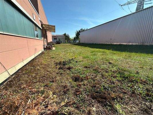 zusätzliches Grundstück 