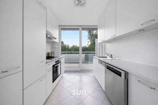 EINBAUKÜCHE (visualisiert)