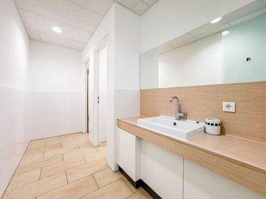 WC-Damen (Einheit 1)